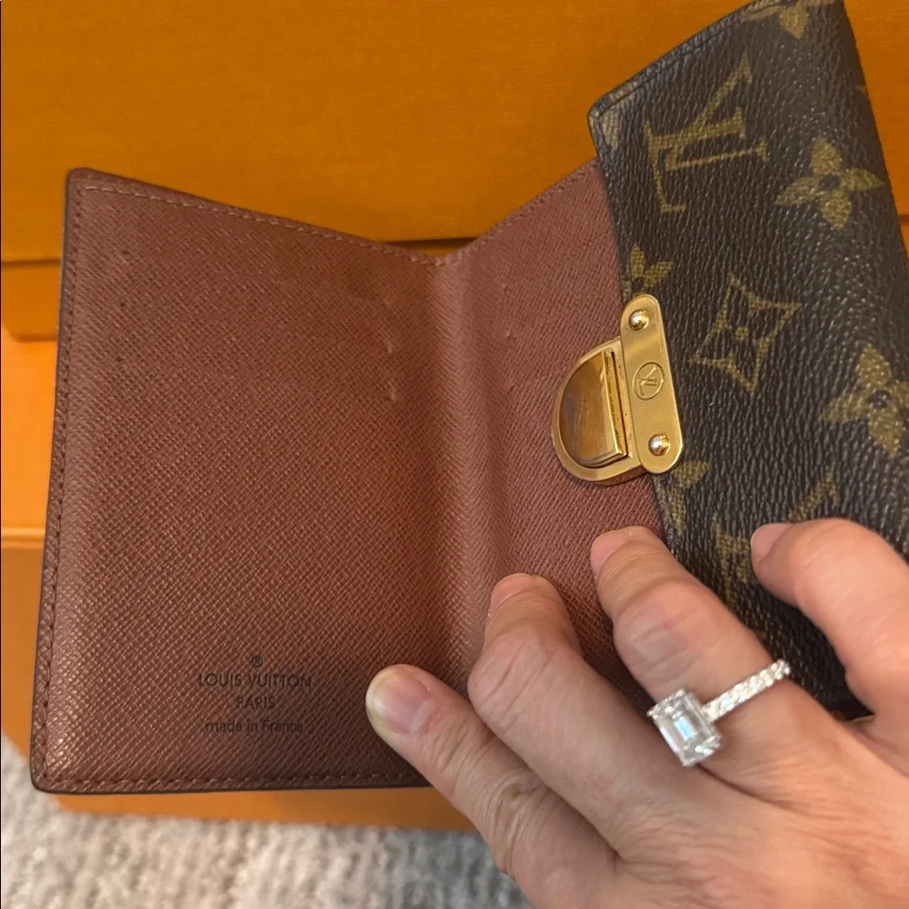 AUTHENTIC Louis Vuitton Black and Gold Monogram WALLET - Picture 8 of 14